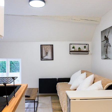 Raphael Apartment เซร์ริส ภายนอก รูปภาพ
